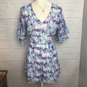 Olive & Oak Womens Short Sleeve Open Back Romper Olive & Oak Womens Short Sleeve Open Back Romper